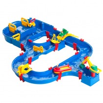 AquaPlay, Pristanisce in marina