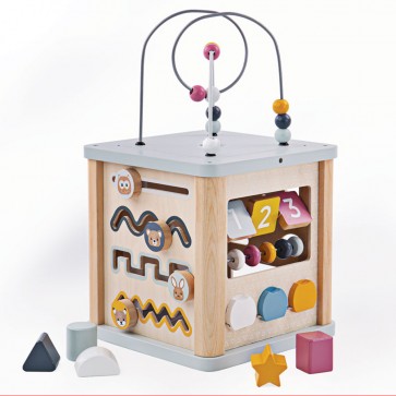 Lesena aktivnostna kocka za malčke (FSC)